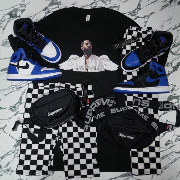 画像3: 【SALE!!】残り3XLのみ！☆R.I.P NIPSEY HUSSLE "Wings"  Tシャツ☆ (3)