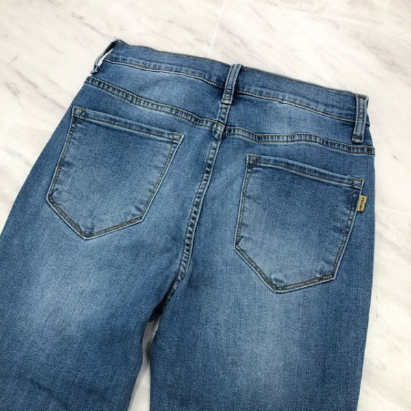 画像9: 【SALE!!】残り11のみ！★VIBRANT M.i.U/【Distressed×SPLIT(裾サイドスリット)♡】ハイウエストジーンズ★ (9)